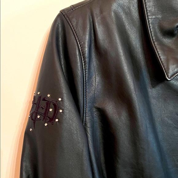 Harley-Davidson Black Women's Leather Jacket with Rhinestones Embellishments. - Picture 5 of 11